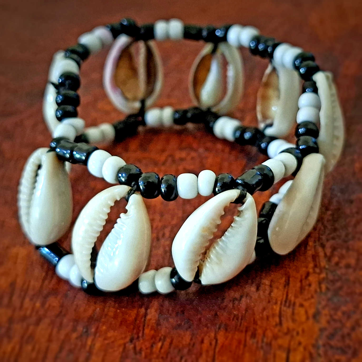 Cowrie Shell Beaded Bracelet - Image 2